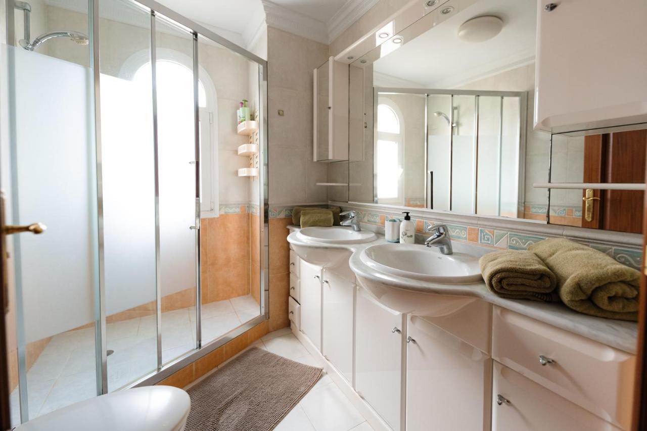 Villa Faya On The First Ocean Line With New Heated Pool Los Cristianos  Extérieur photo