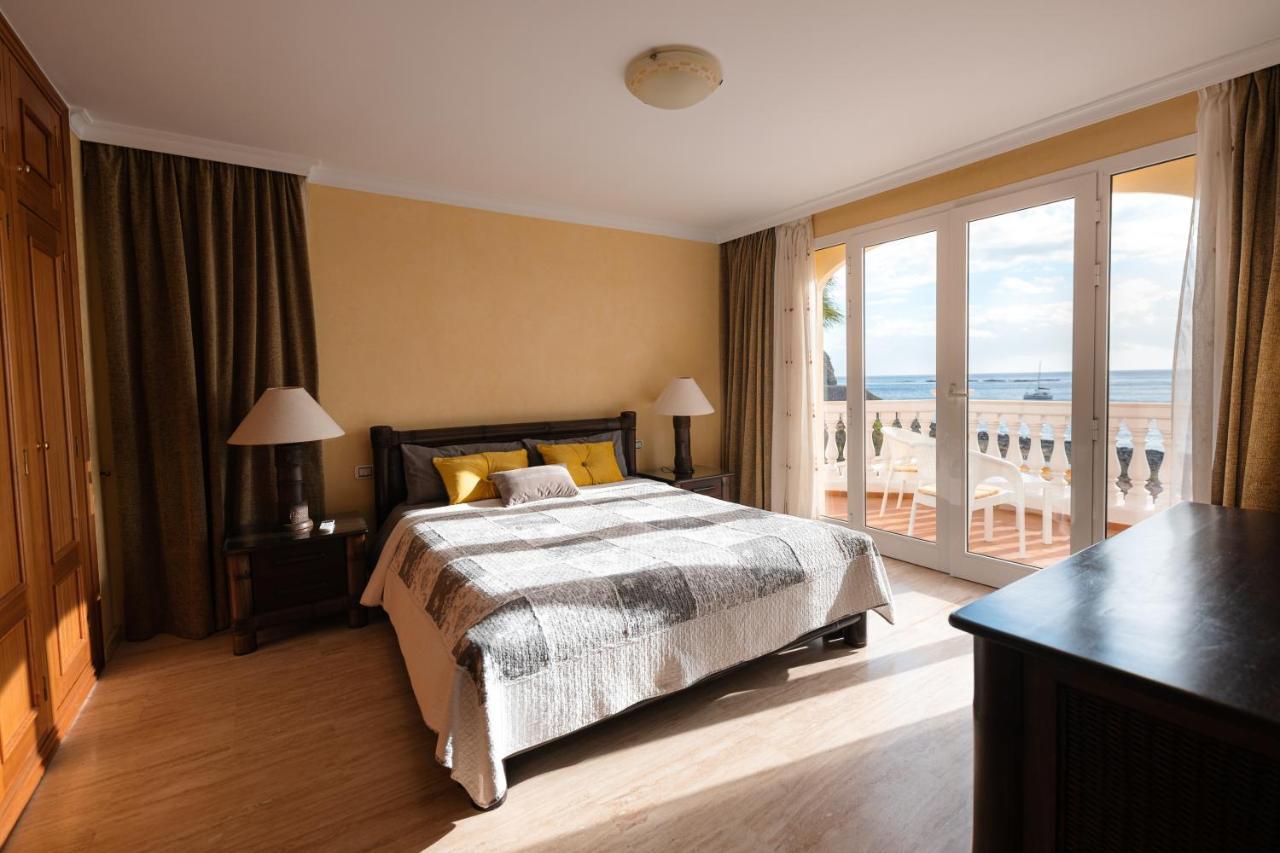 Villa Faya On The First Ocean Line With New Heated Pool Los Cristianos  Extérieur photo