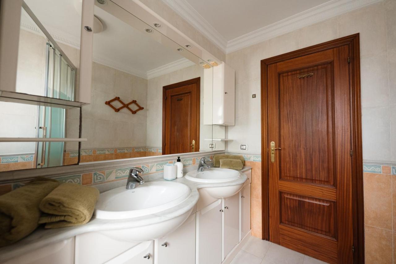 Villa Faya On The First Ocean Line With New Heated Pool Los Cristianos  Extérieur photo